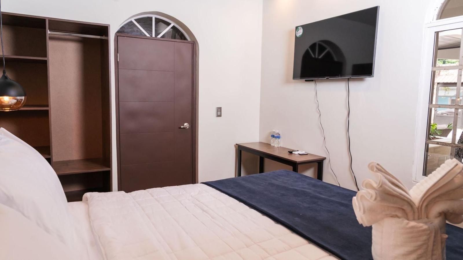 קומאיאגואה Hotel Boutique Nueva Valladolid מראה חיצוני תמונה
